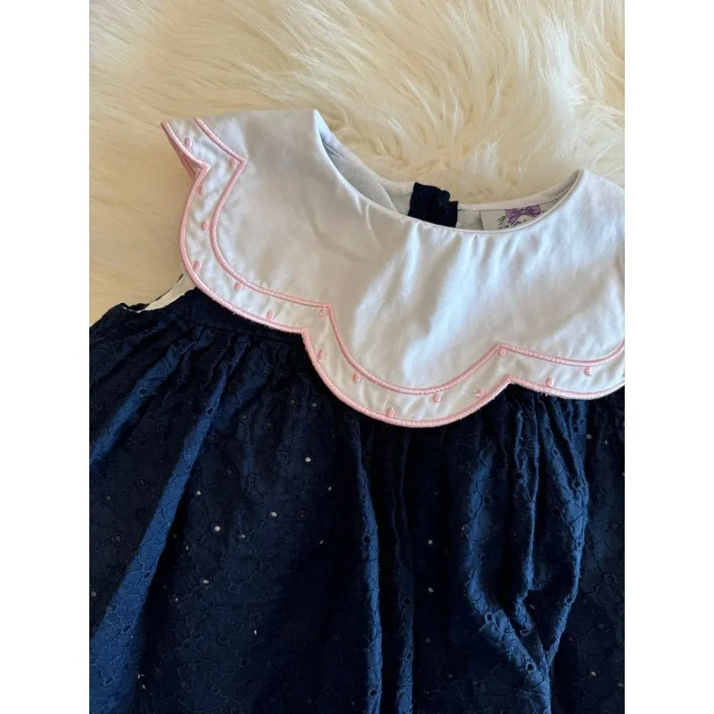 Girls‎ navy top with scalloped collar size 2